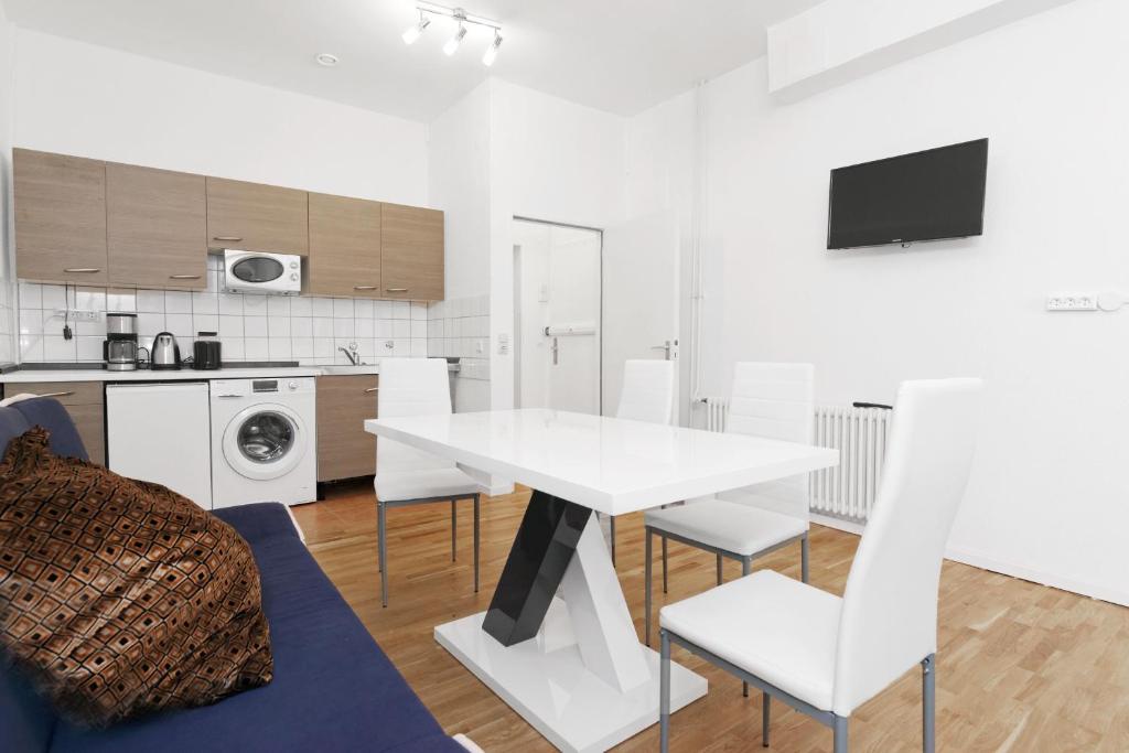 BIG Central City Apartment West Kurfurstendamm room 2