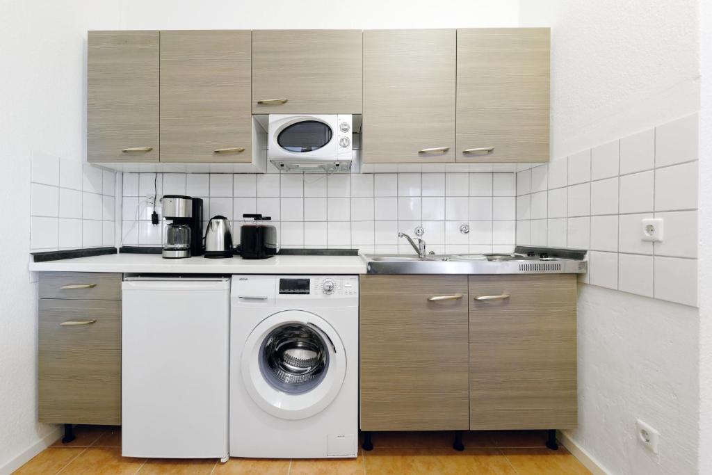 BIG Central City Apartment West Kurfurstendamm room 3